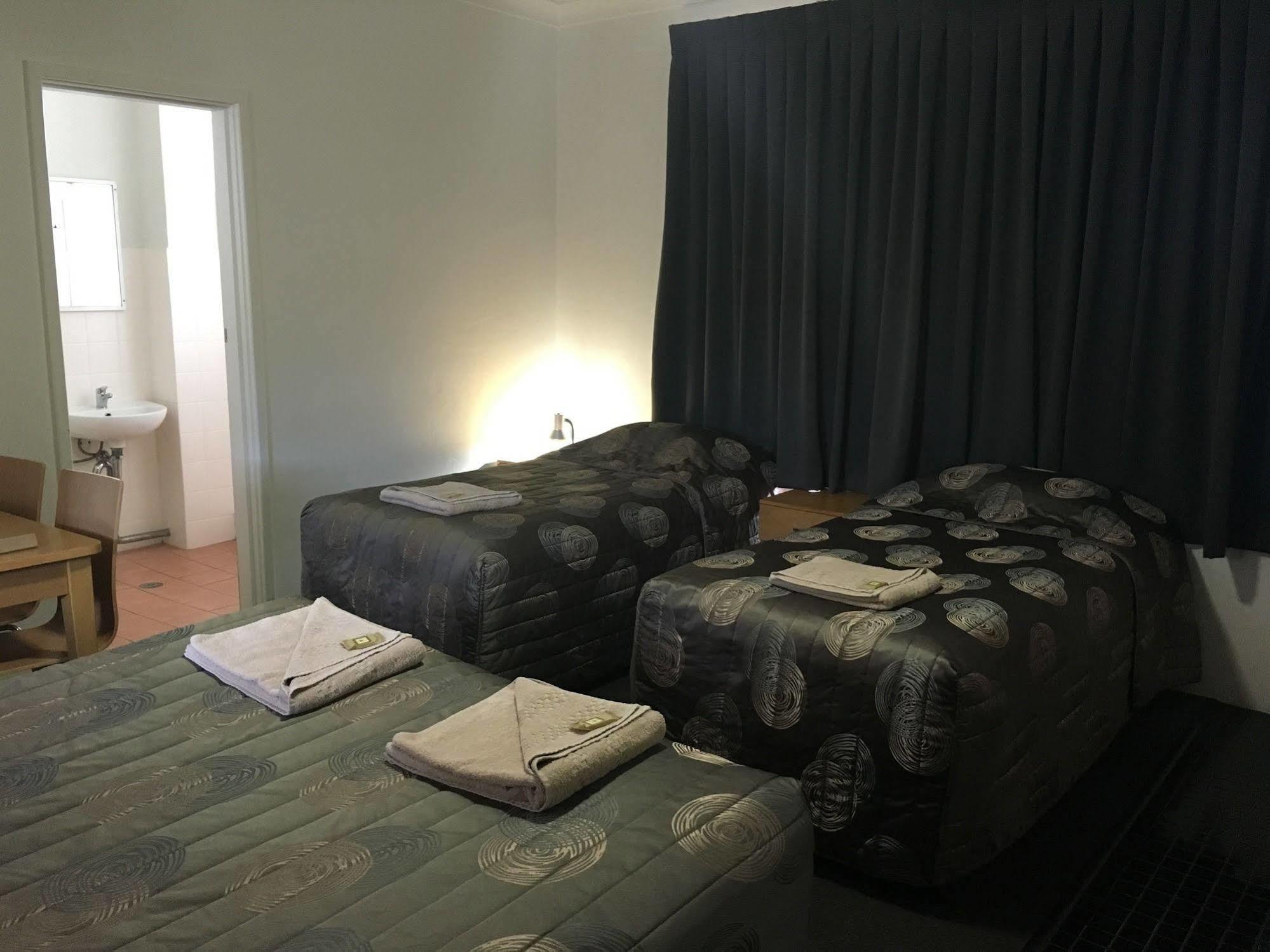 Gunnedah Motor Inn Bagian luar foto
