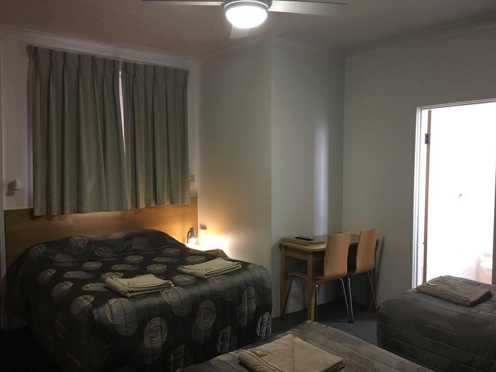 Gunnedah Motor Inn Bagian luar foto
